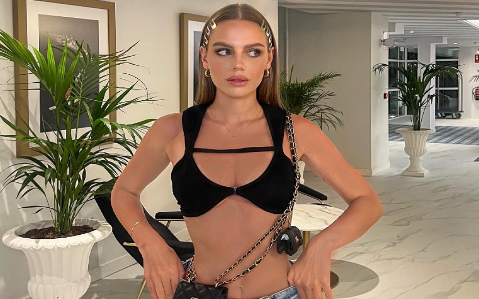 <a href=https://www.instagram.com/p/C9a-TqWoIeu/?utm_source=ig_embed&utm_campaign=loading style= color:#c9c8cd; font-family:Arial,sans-serif; font-size:14px; font-style:normal; font-weight:normal; line-height:17px; text-decoration