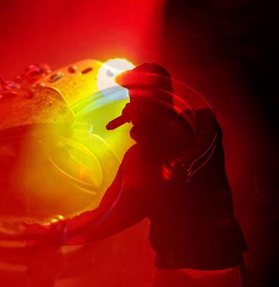 рапър арест