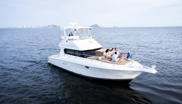 кораб - ГОЛЯМ УДАР: Откриха огромно количество дрога на яхта!