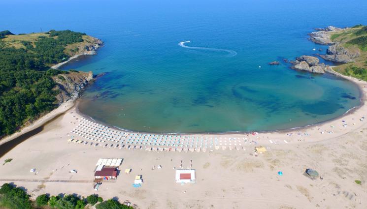 плаж Силистар - ОТ ДРУГОТО ЛЯТО: Без бариери до плаж Силистар!