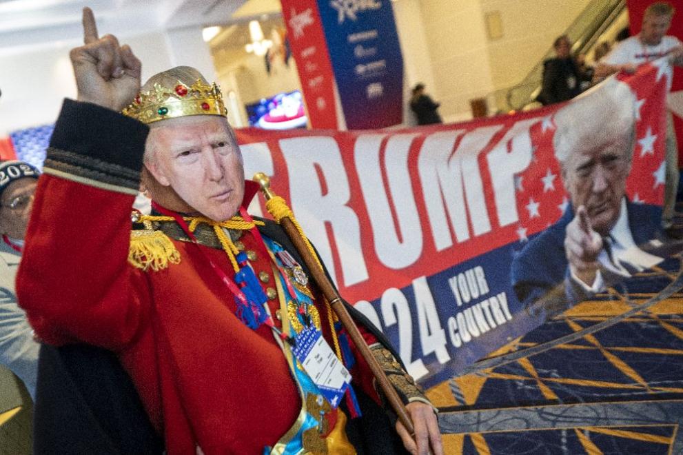 Предизборната напредвара в САЩ за президентските избори през ноември е