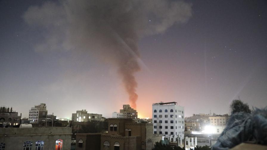 Израел атакува по въздух пристанище в Йемен, обяви че е "отмъщение"