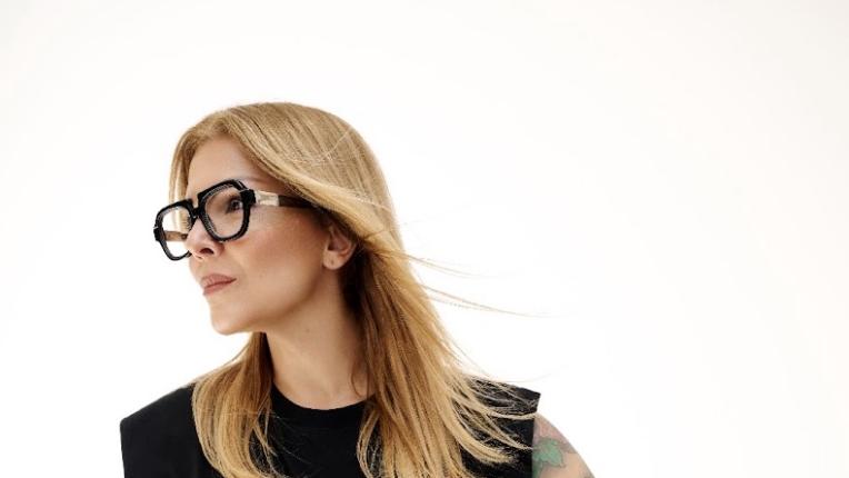  Не аксесоар, а украшение: Специалните мини арт чанти на Антония Йорданова 