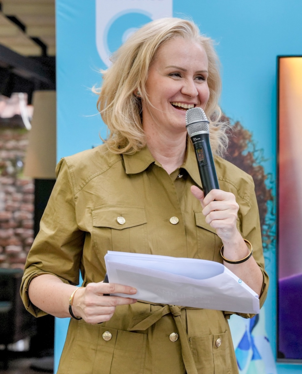  Полина Нинова 