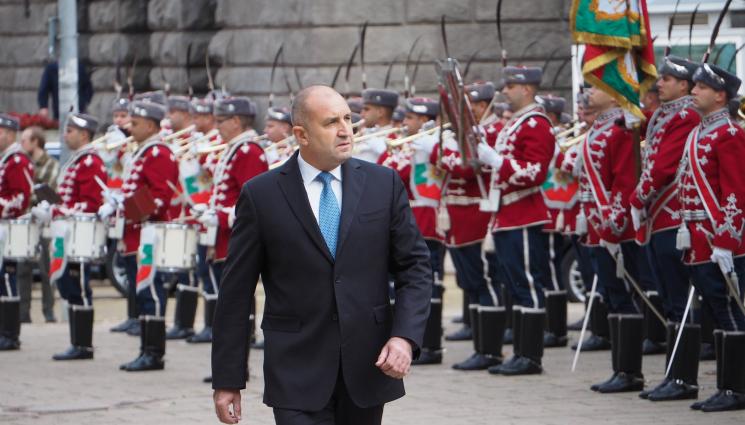 Румен Радев - ДЕВЕТ ГОДИНИ НА ДОНДУКОВ 2: Президентът отбелязва годишнина от встъпването си в длъжност!