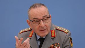 Карстен Брюер началникът на отбраната на Германия заяви че вижда