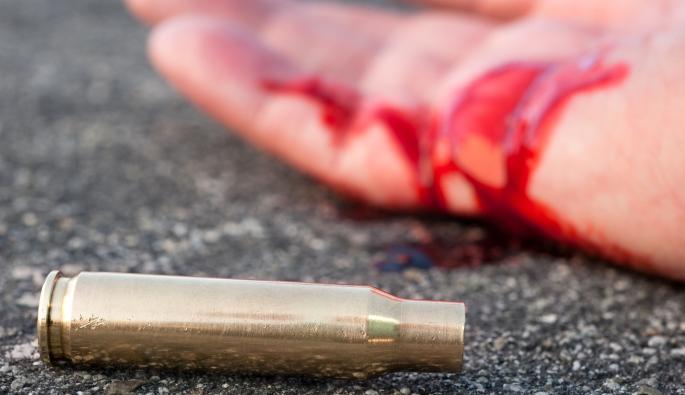 стрелба кръв