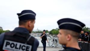 Полиция Париж