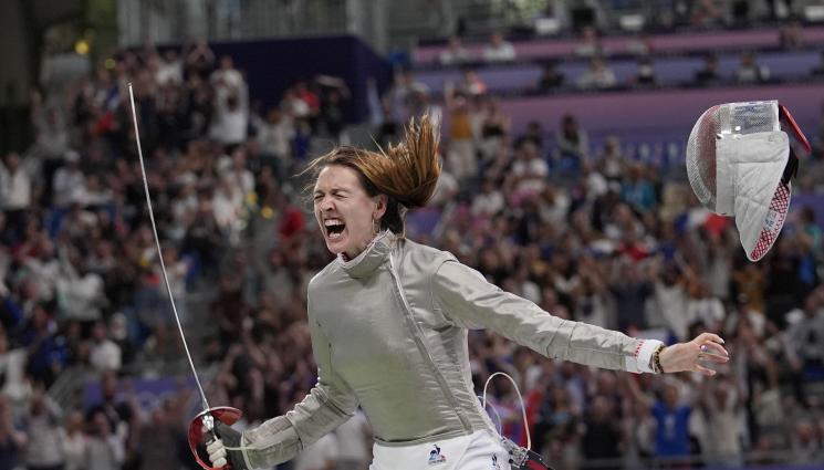 фехтовка - Френски финал в женската сабя, българин сред съдиите