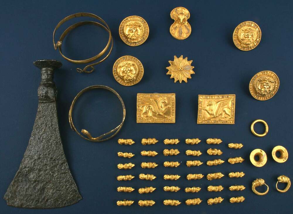 Кралевско златно съкровище