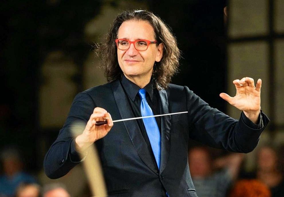  Роберто Молинели 