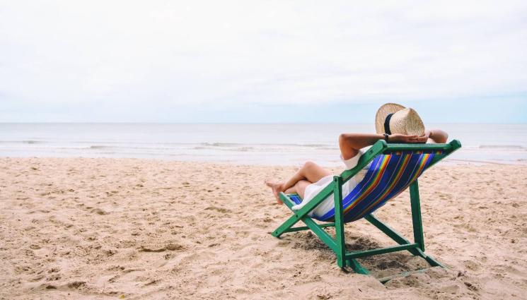 екскурзия - ВАКАНЦИЯТА ИМ Е МИРАЖ: Милион нашенци не могат да извадят и за едноседмична почивка!