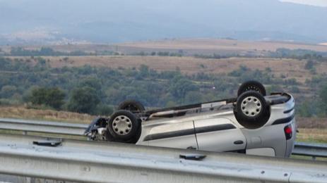 катастрофа обърната кола