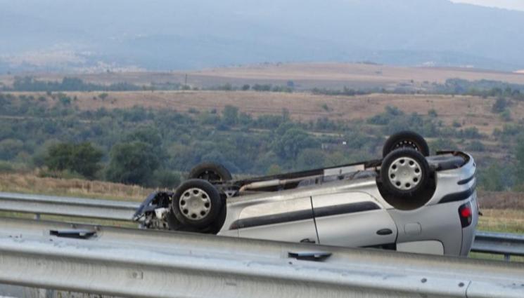 катастрофа обърната кола - НОВАТА ОТСЕЧКА на смъртта - вече магистрала!