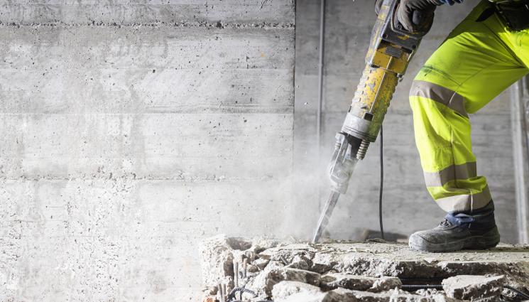 строители - ШОК И УЖАС! Строители откриха скелет на бебе