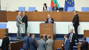 Скандал и прекъсване на заседанието на парламента предизвика изказване на