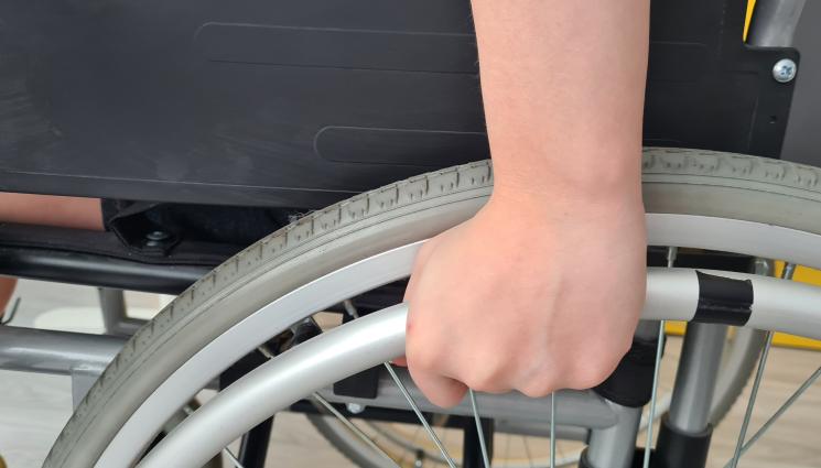 Инавлид - Жена изкачи връх Мусала на инвалидна количка (СНИМКА)