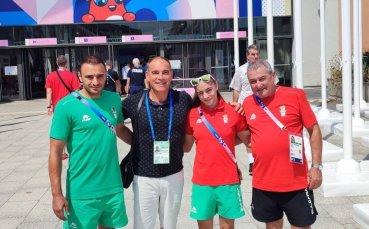 Красимир Дунев пристигна в Париж, ще подкрепя Валентина Георгиева