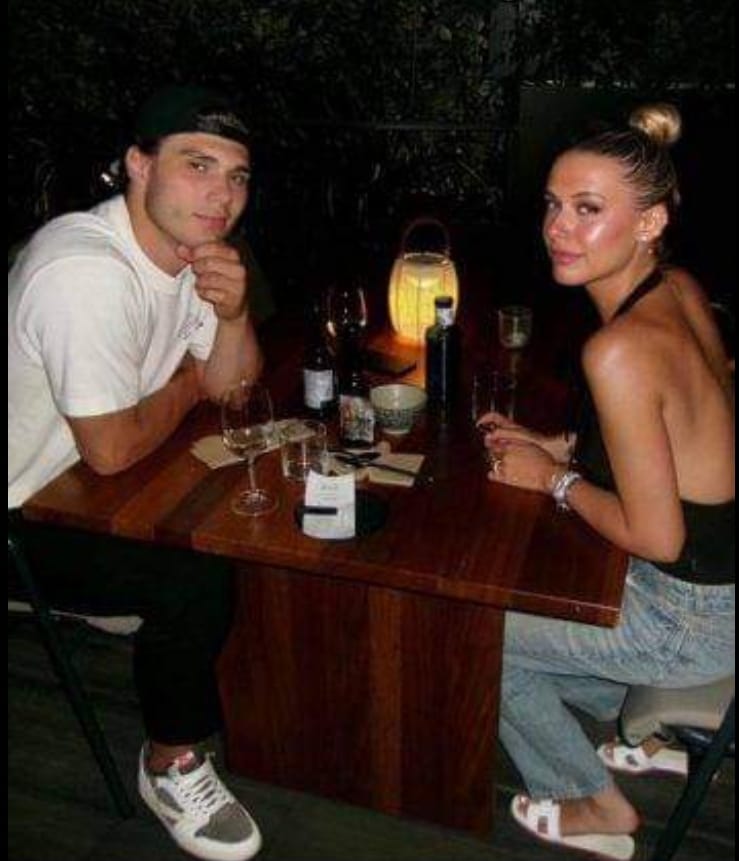 Анджели Буржеу Пелитие