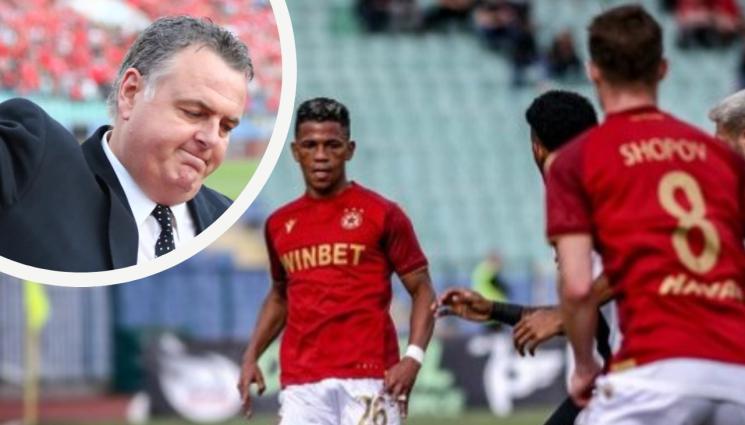 Петър Витанов - Патрика: Съблекалнята е изпусната