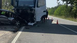 Един човек загина при тежка катастрофа на Пoдбалканския път София