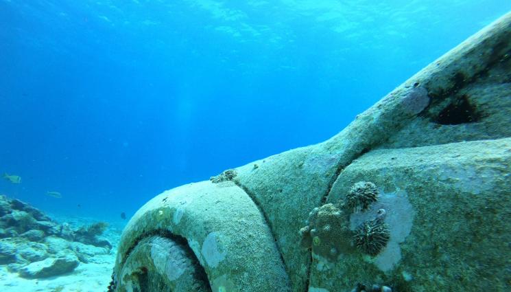 потънала кола - ИЗУМИХМЕ ГЪРЦИТЕ: Откриха луксозна БГ кола, потънала в Егейско море (ВИДЕО)