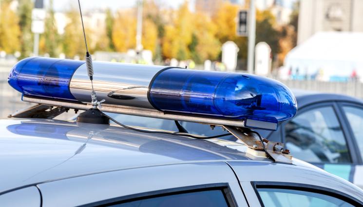 полиция - Трамвай отнесе полицейски бус в София! (СНИМКИ)