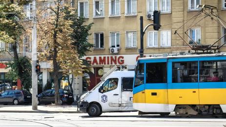 трамвай София бус