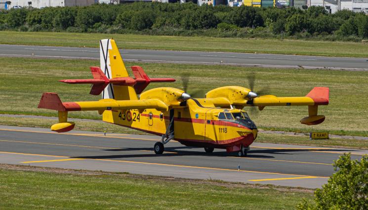Canadair - НА ВОЙНА С ОГЪНЯ: Испания ни изпраща два пожарни хидроплана