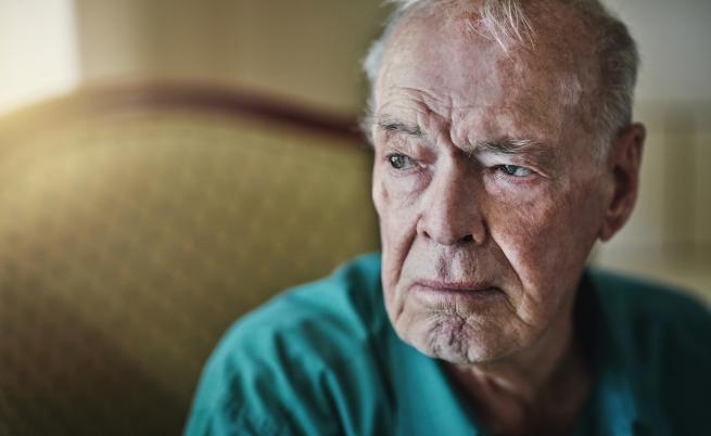 99-годишен мъж се разведе, намерил тайни любовни писма