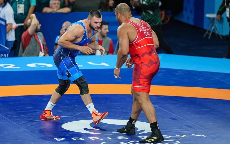 Кирил Милов ще участва в репешажите за бронза в категория