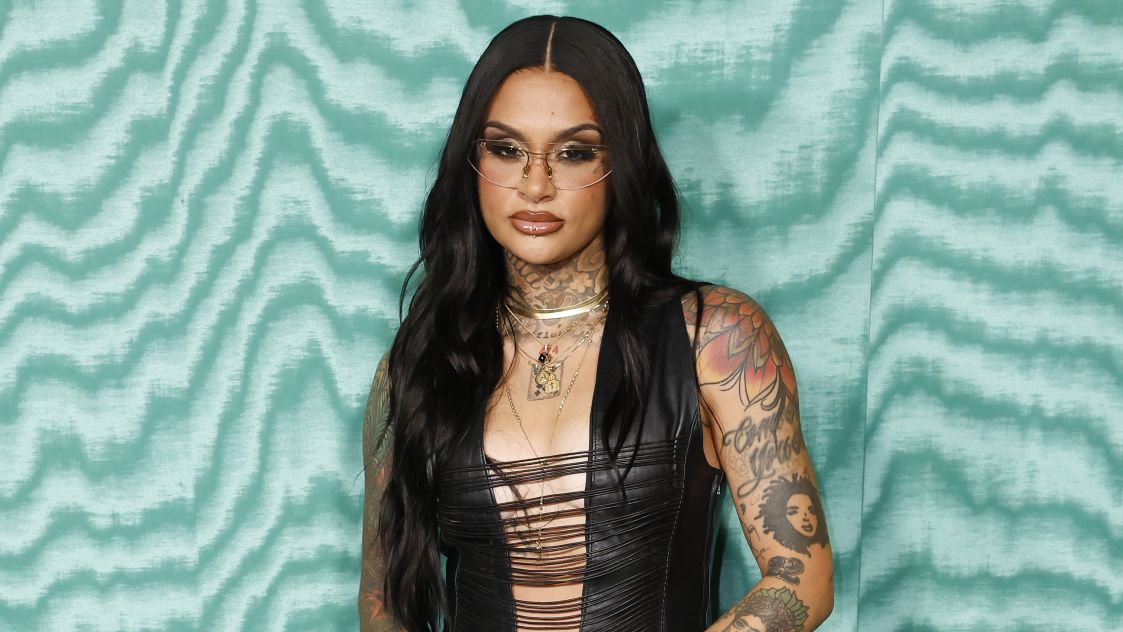 Бившият на Kehlani иска пълно попечителство над дъщеря им