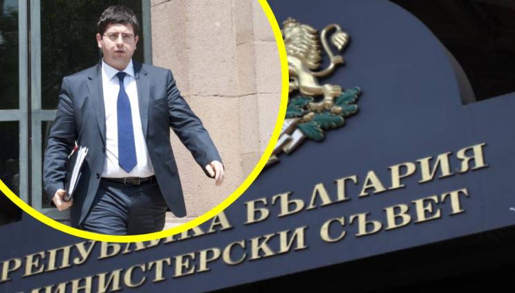 Петър Чобанов - В БИТКАТА ЗА ПОСТА: Петър Чобанов точи зъби за 