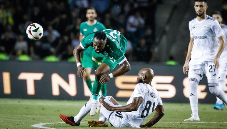 Текептей -  Швейцарски главорез дори не отсъди фаул!? Оперират Текпетей в Австрия