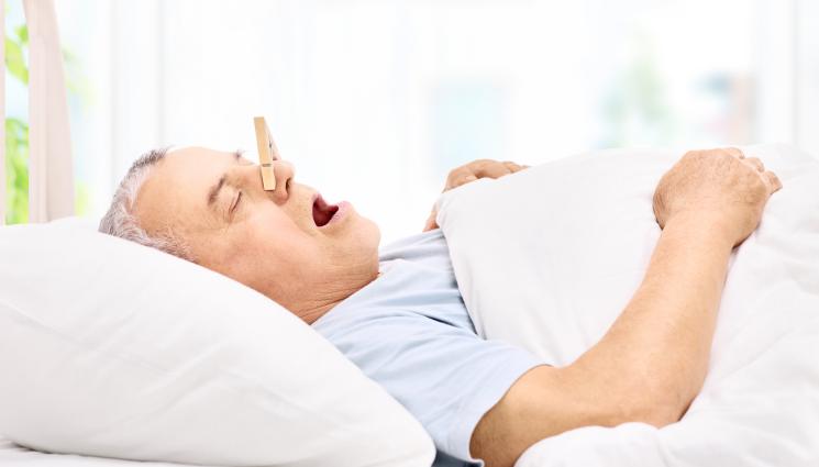 хъркане - ЗЛАТНО ВРЕМЕ: Дъскорезница в спалнята