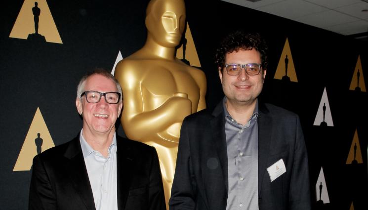 Тео Ушев - Във „Физика на тъгата“: Тео Ушев сменил лютеница с айвар (СНИМКИ)