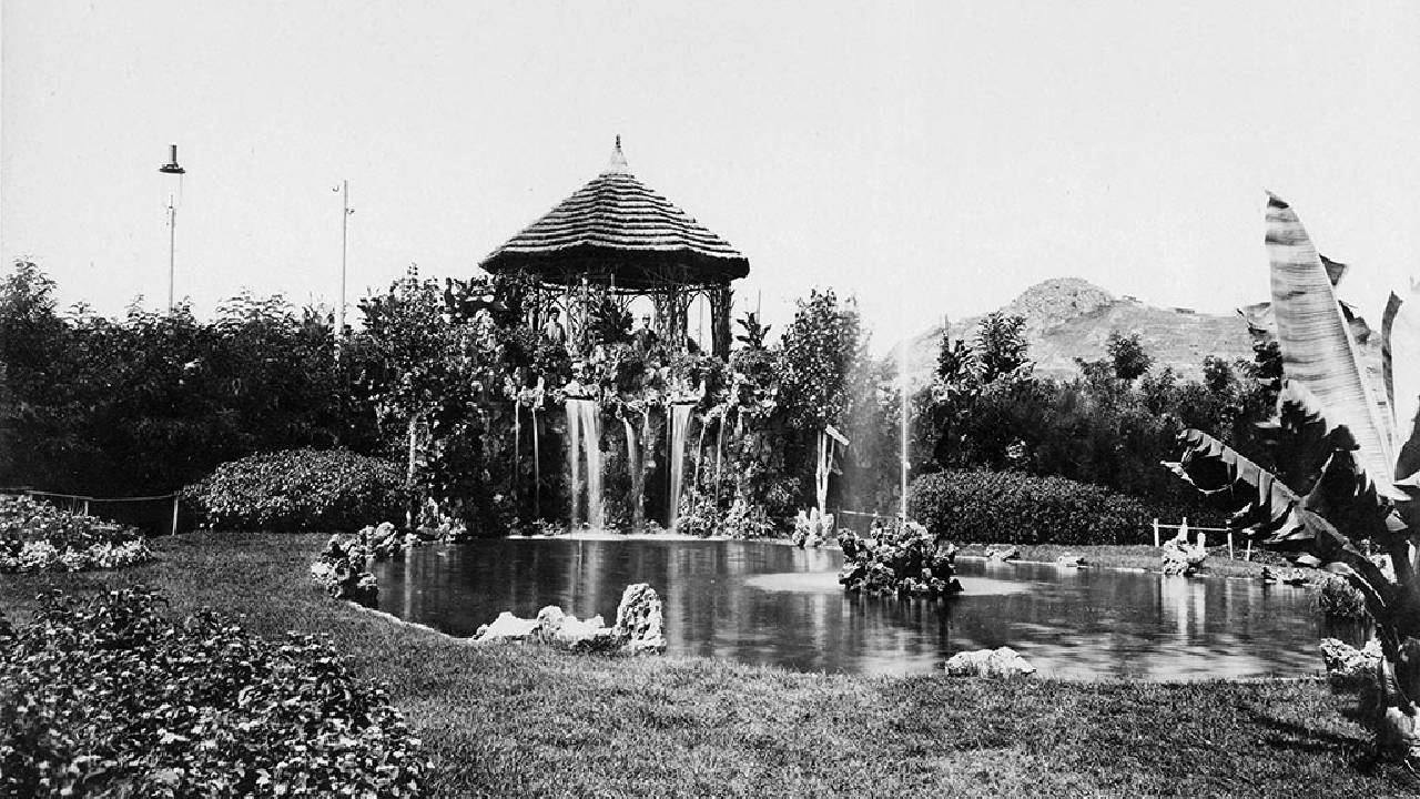 Йожен Годар