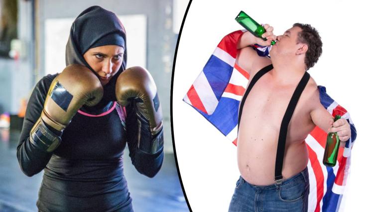 емигрантки англичани - ИЗРАВНЯВАНЕ НА СИЛИТЕ: Обучават цветнокожи емигрантки да се бият с бели англичани