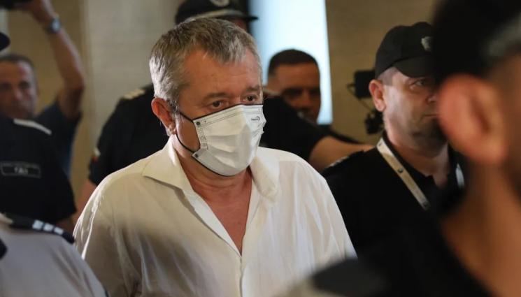 Румен Гайтански Вълка - Иззеха луксозна кола и лодка, издирвани по разследването срещу Румен Гайтански и Мавродиев