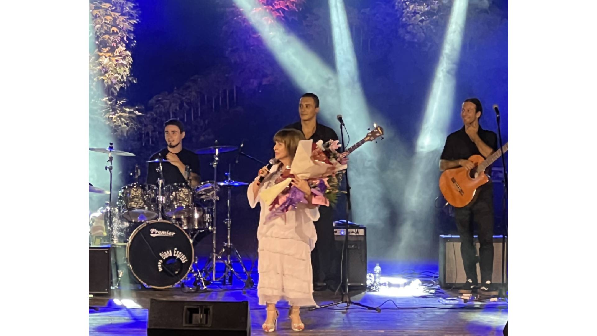 Мими Иванова