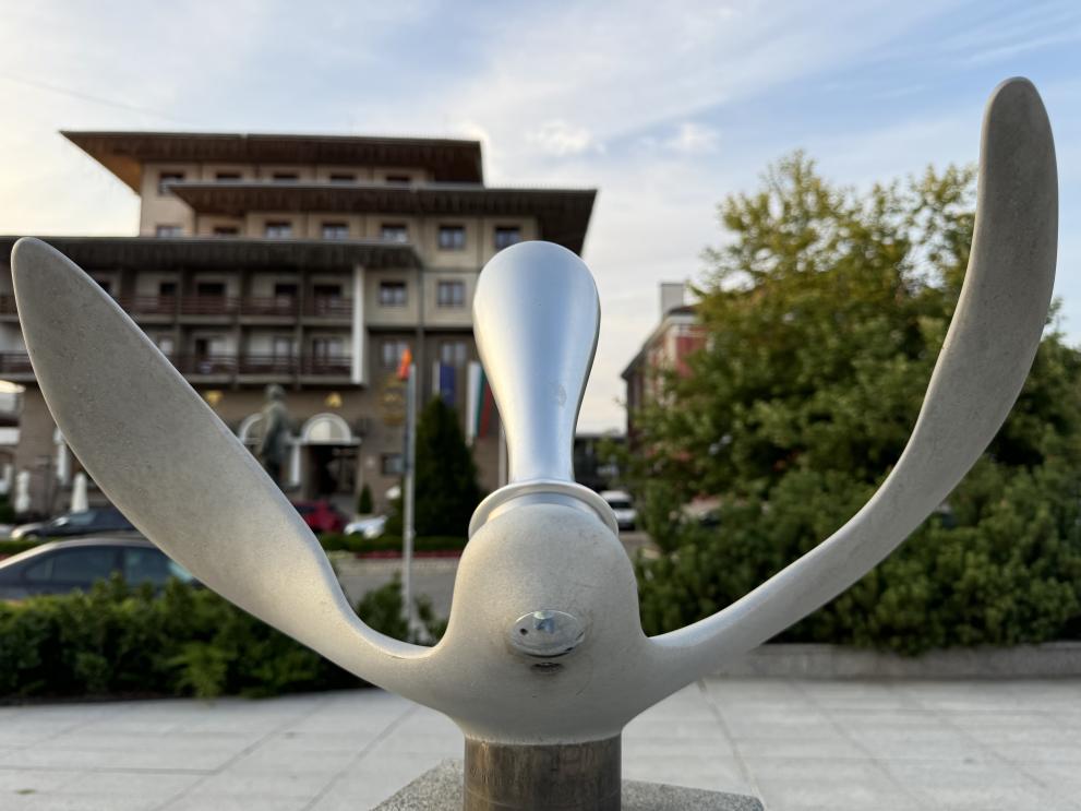  Слънчев часовник 