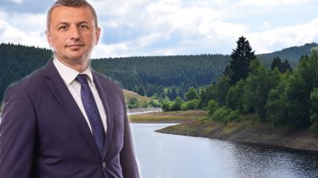 Даниел Петров