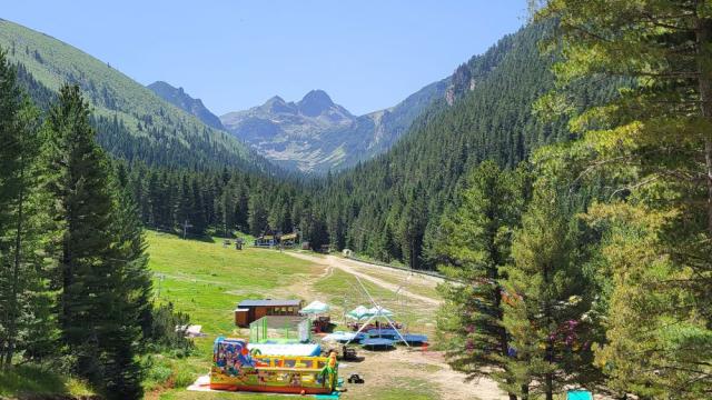 Мальовица през април: Идеално място за уединение далеч от града
