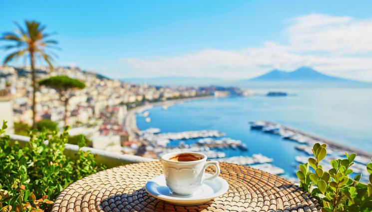 кафе Гърция - КЪДЕ СЕ Е ЧУЛО И ВИДЯЛО: Изпращат 300 хил. на безплатна почивка!