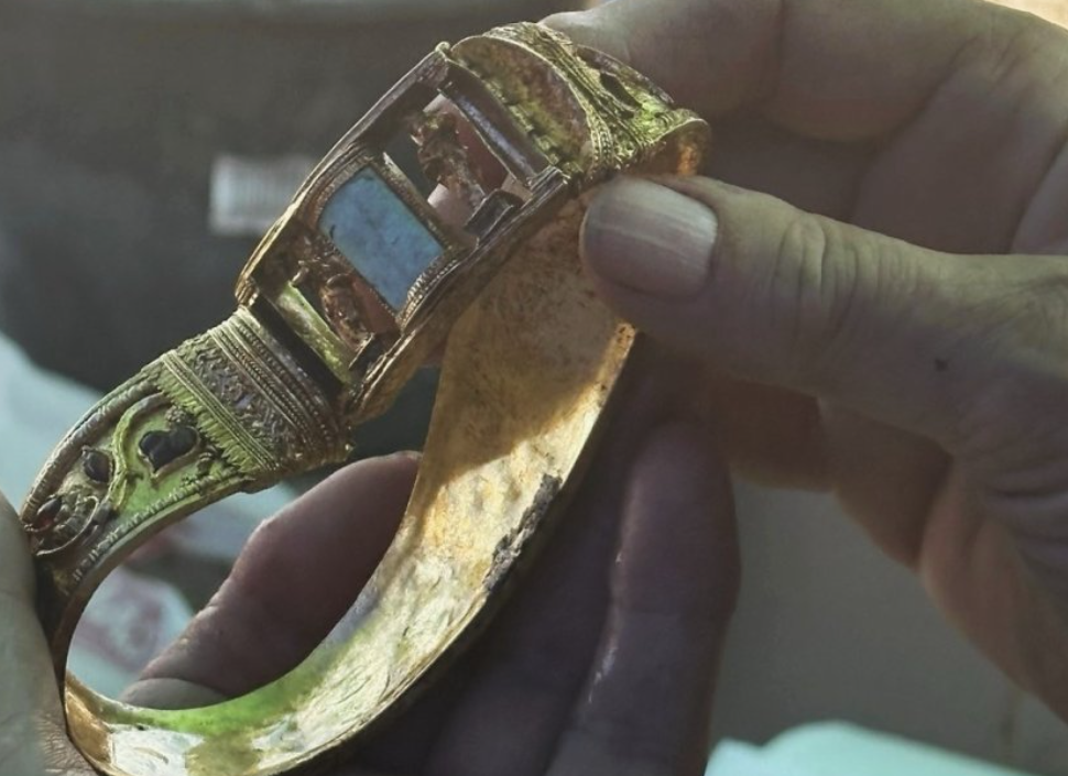 златно съкровище тракийски конник