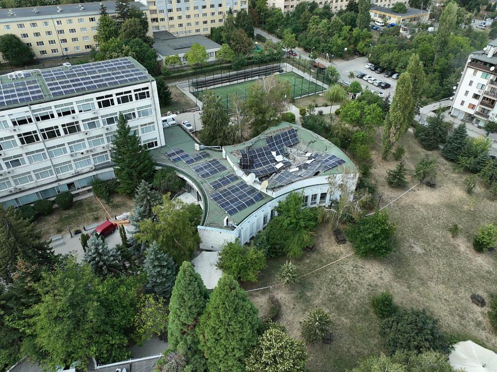  покрив Нов български университет 