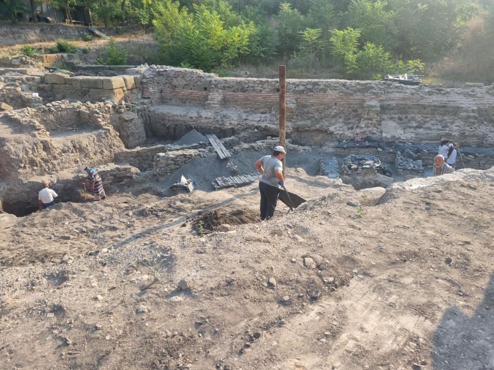 Акве калиде