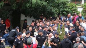 Напрежение в Бояна и опит за нахлуване в сараите съобщава