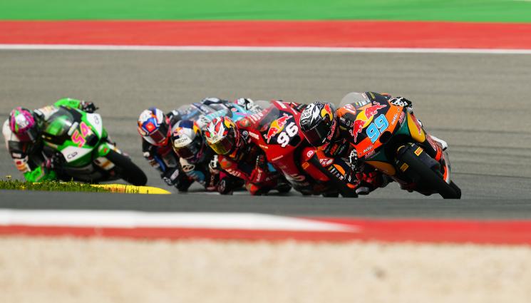 Антонио Руеда - Испанецът Хосе Антонио Руеда постигна първата си победа в Мото 3