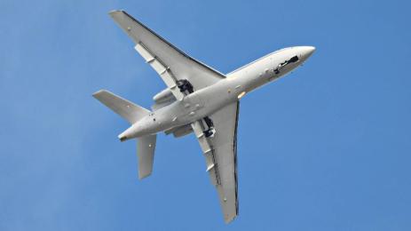 Falcon самолет